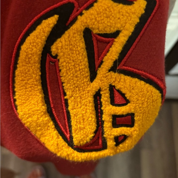 Warner Bros. Red and Gray Harry Potter Jacket - Picture 2 of 4